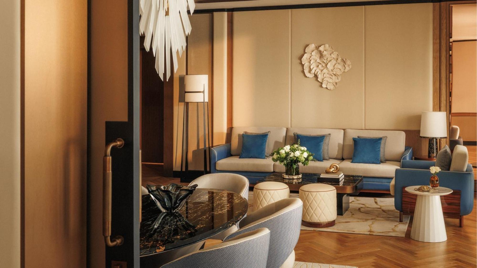 Promenade Terrace Suite Marina View includes Butler Service Iliana Pool Club Access